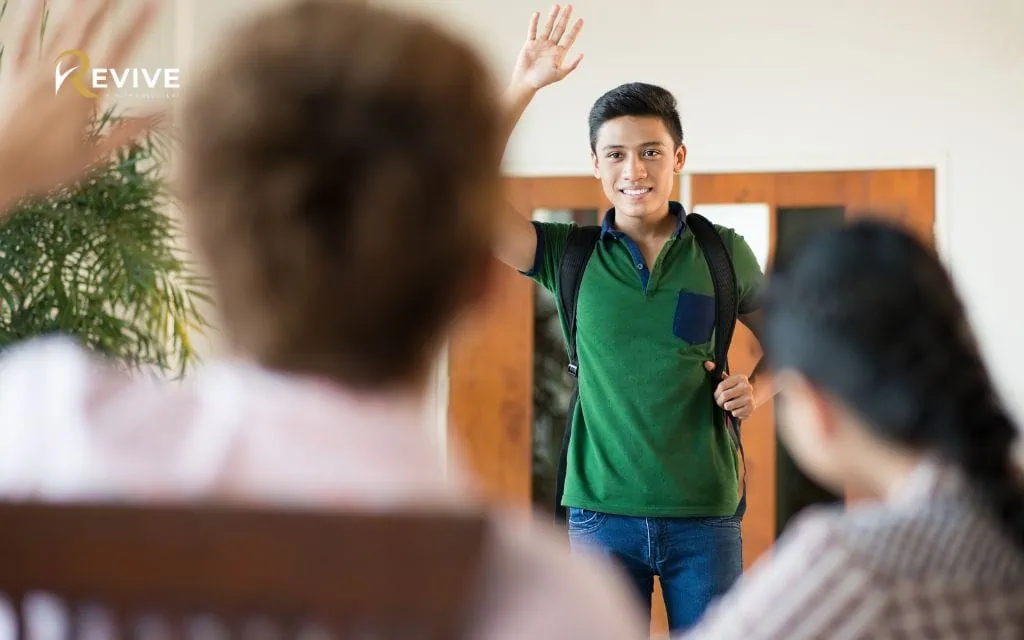 Types Of Therapy For Friendship Grief: Why Do I Feel Sad When My Friend Leaves